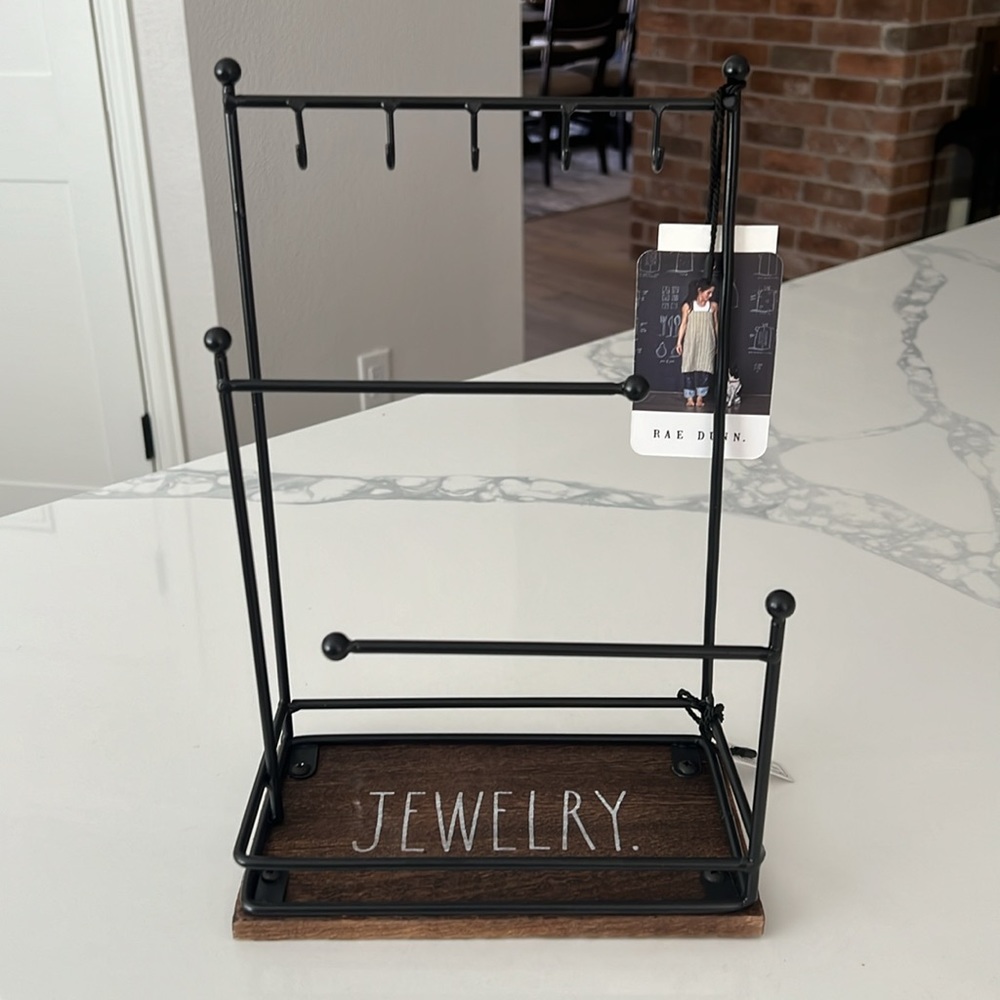 Cute! RAE DUNN JEWELRY... - Picture 2 of 16